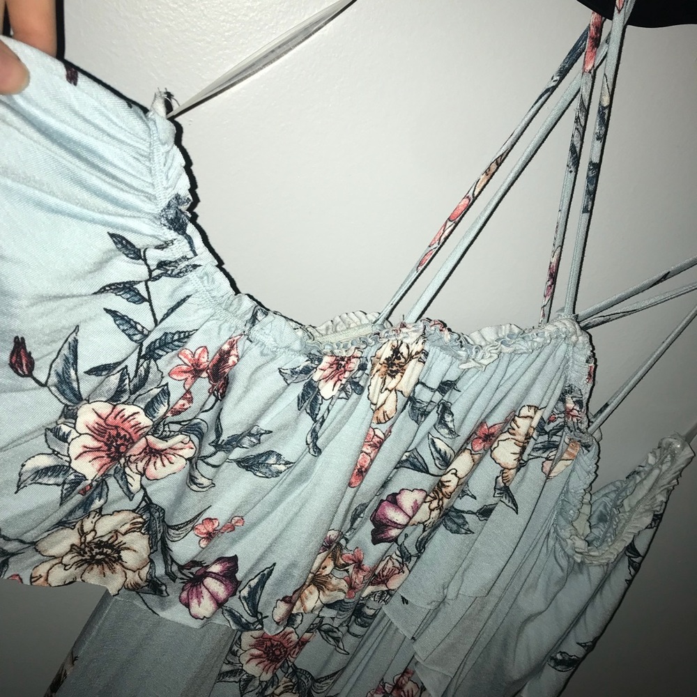 Flowy Dress - Picture 3 of 4